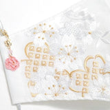 振袖・着物、晴れ着に合うマスク【京都花ひめ・晴れ着マスク・チャーム付き】白・桜に鹿の子(白金)135