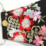 振袖・着物、晴れ着に合うマスク【京都花ひめ・晴れ着マスク・チャーム付き】黒・桜に鹿の子137